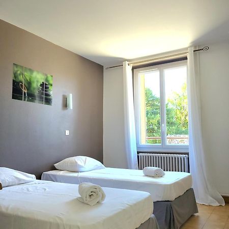 Cit'Hotel La Residence Villebois Esterno foto